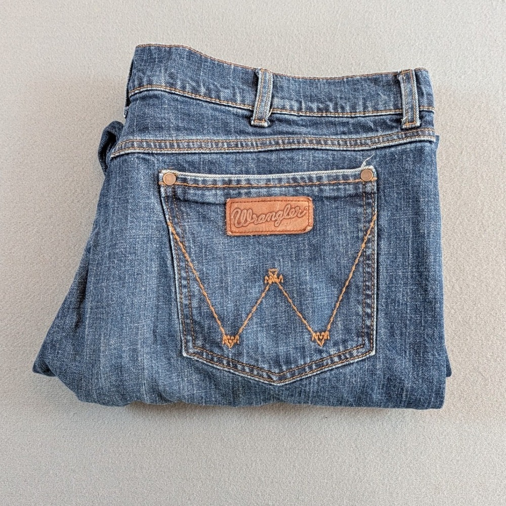 Wrangler Retro Relaxed Boot Jeans Mens 40x34 Medium Wash Denim Workwear